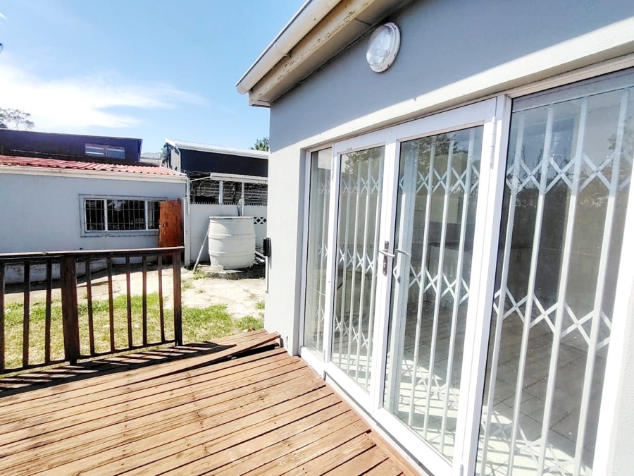 Commercial Property for Sale in Berea Eastern Cape